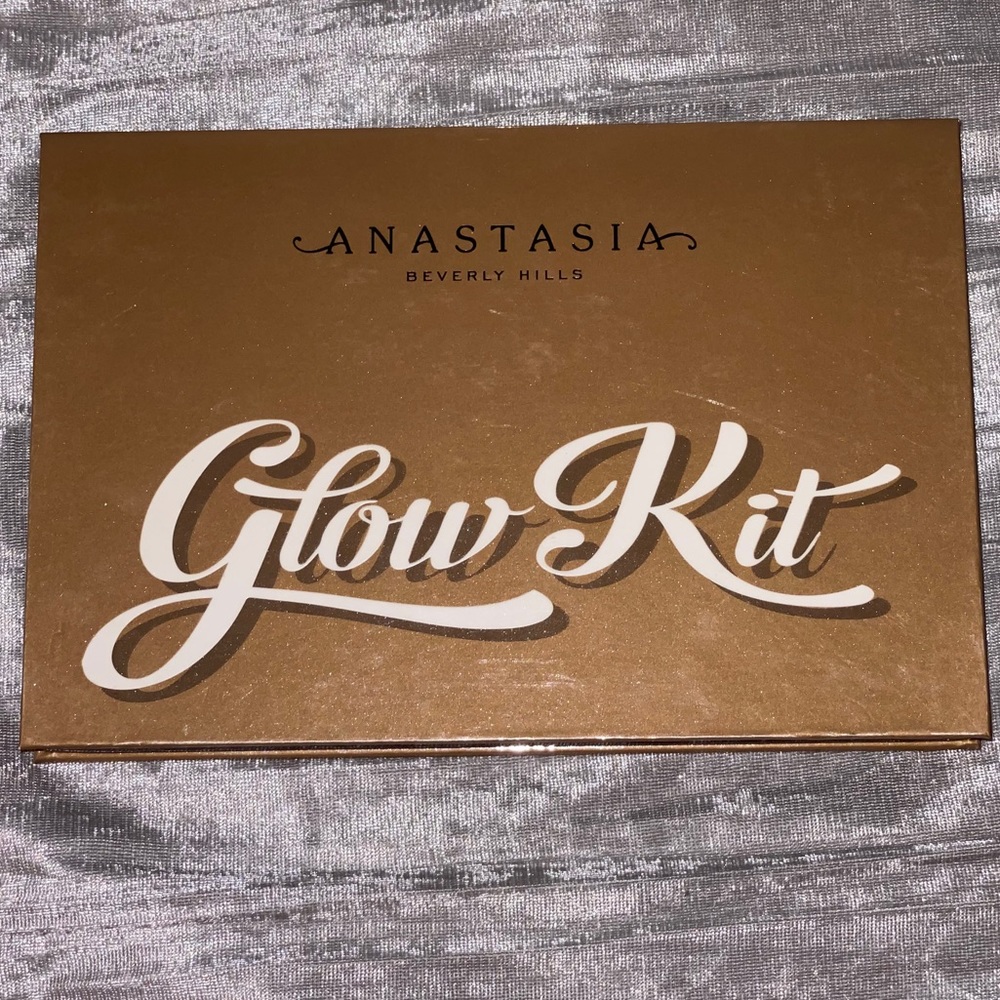 Anastasia Beverly Hills Glow Kit